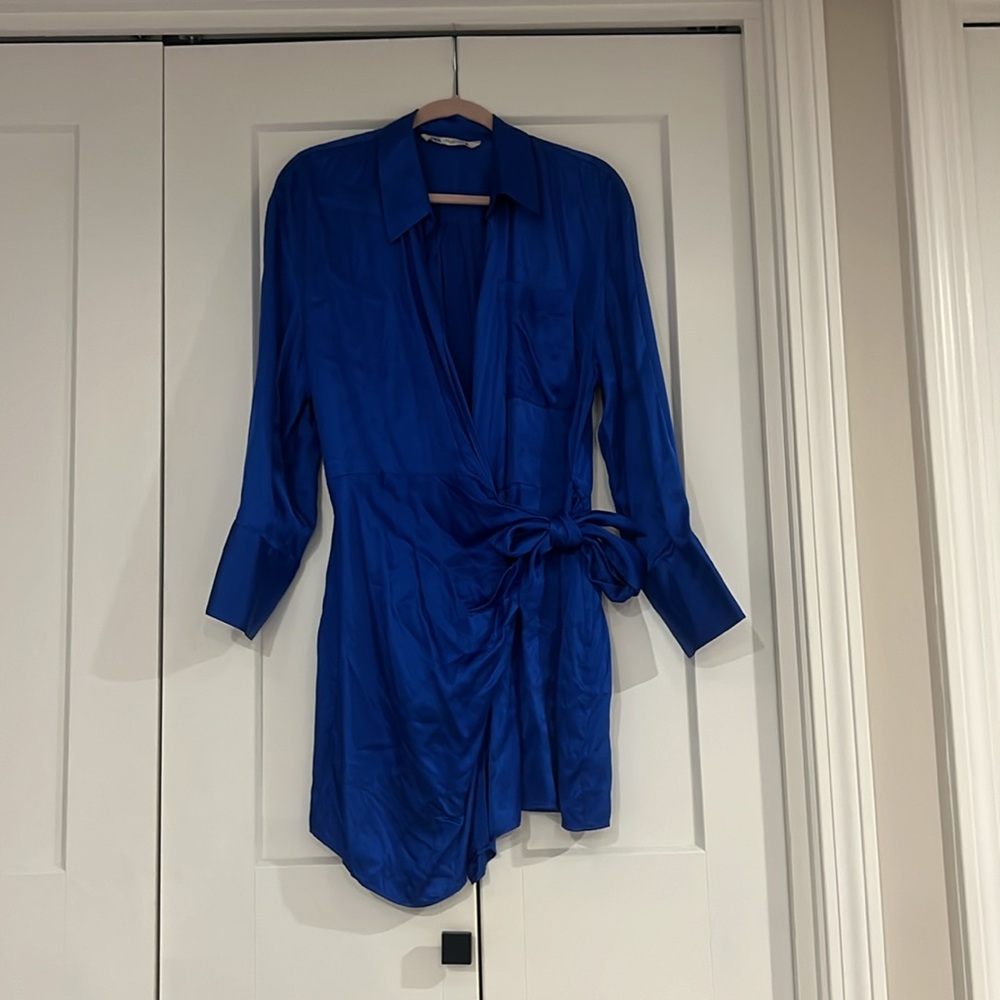 Zara bloggers favorite silk wrap dress large - Picture 3 of 8